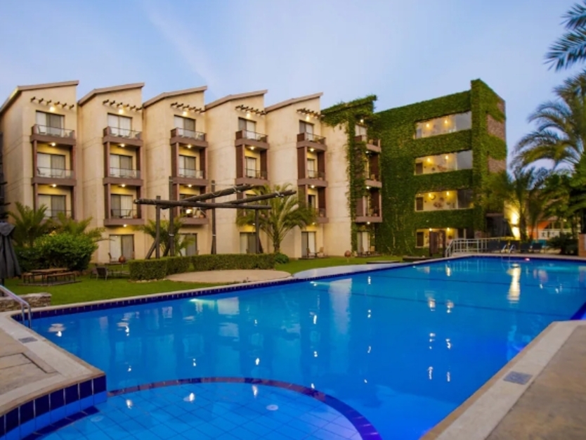 Aburi Hotels Peduase Valley Resort, Aburi, Eastern region, Ghana, top hotel with pool, fine dining, spaa, near Aburi Botanical Gardens